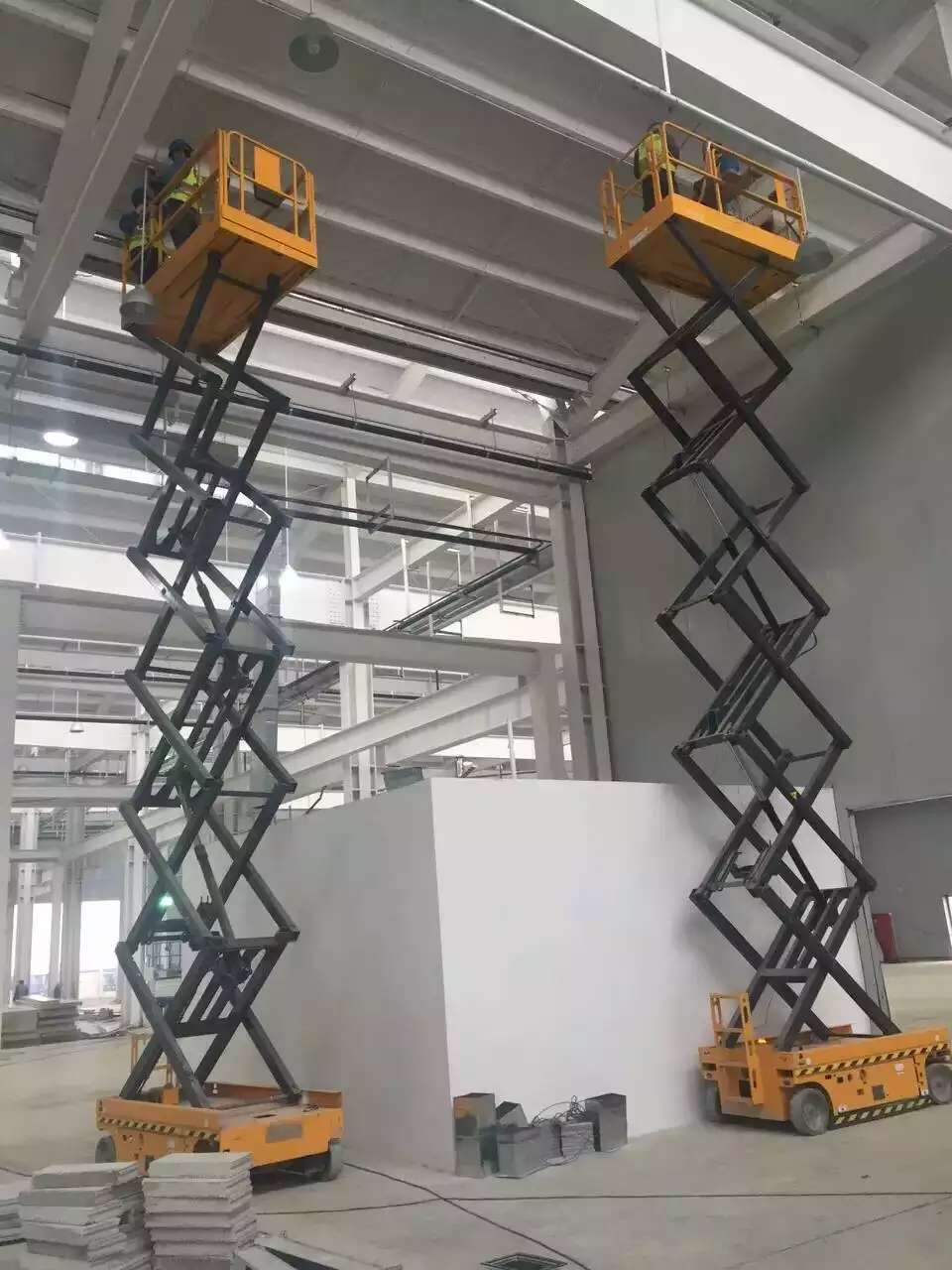 青白江移動(dòng)式升降機(jī)、青白江移動(dòng)式升降機(jī)價(jià)格廠家